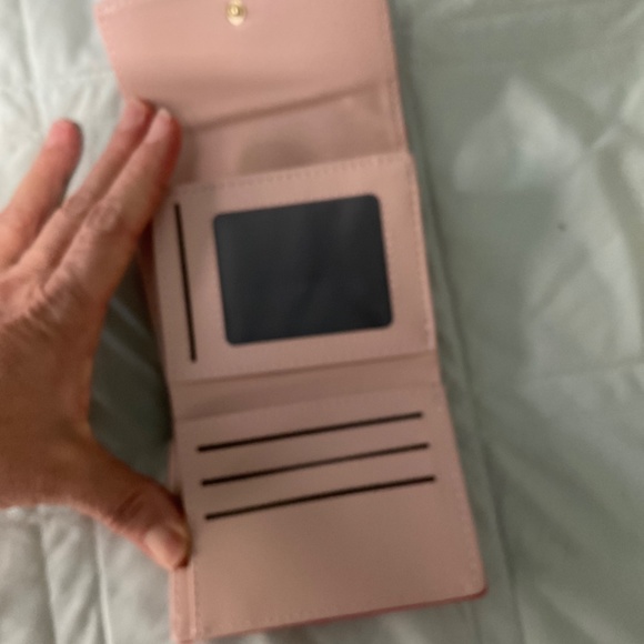 Roulens womens wallet brand new Red snap close. W11 - Picture 4 of 6